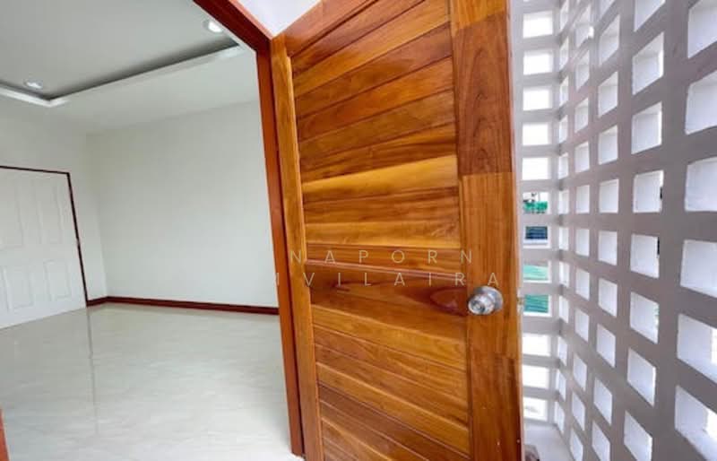 3-BR Townhouse, Bangkok, Khok Faed, Nong Chok, Bangkok, 3 Bedrooms, 108 sqm, Townhouse For Sale, by Tanaporn Phumvilairak, 500254015 - DDproperty.com