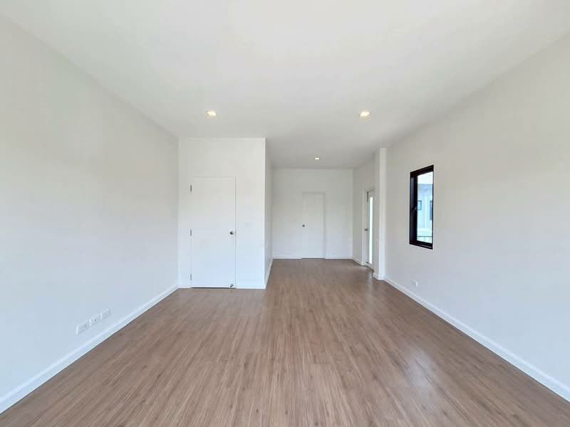 Casa Ville Ramkhamhaeng – Wongwaen 2, Bangkok, Kheha Romklao Road, Khlong Song Ton Nun, Lat Krabang, Bangkok, 4 Bedrooms, 180 sqm, Single Detached House For Sale, by จิตติมา TT, 500254032 - DDproperty.com