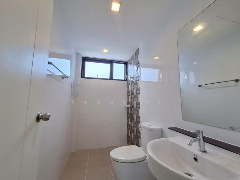 Casa Ville Ramkhamhaeng – Wongwaen 2, Bangkok, Kheha Romklao Road, Khlong Song Ton Nun, Lat Krabang, Bangkok, 4 Bedrooms, 180 sqm, Single Detached House For Sale, by จิตติมา TT, 500254032 - DDproperty.com