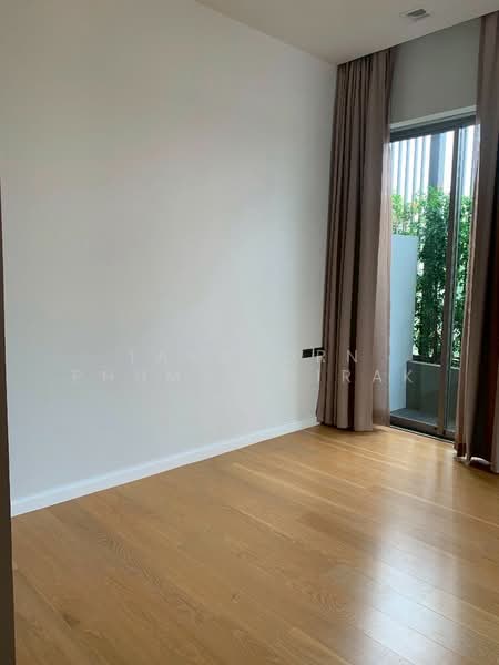 Private Nirvana Residence North-East, Bangkok, Soi Yothin Phatthana 11 Yak 7, Khlong Chan, Bang Kapi, Bangkok, 3 Bedrooms, 265 sqm, Single Detached House For Rent, by Tanaporn Phumvilairak, 500254041 - DDproperty.com