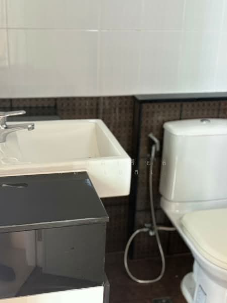 Asakan Place Srinakarin, Bangkok, 617 Srinakarin Road, Suan Luang, Suan Luang, Bangkok, 1 Bedroom, 44 sqm, Condo For Sale, by AREA66 Real Estate Co.,Ltd, 500254047 - DDproperty.com