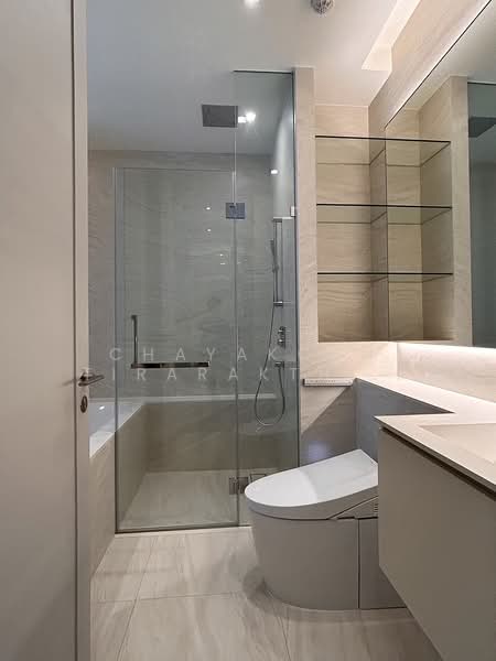 The Strand Thonglor, Bangkok, 36 Soi Sukhumvit 55, Khlong Tan Nua, Watthana, Bangkok, 1 Bedroom, 53 sqm, Condo For Rent, by Chayakorn Tirarakthammakit, 500254062 - DDproperty.com