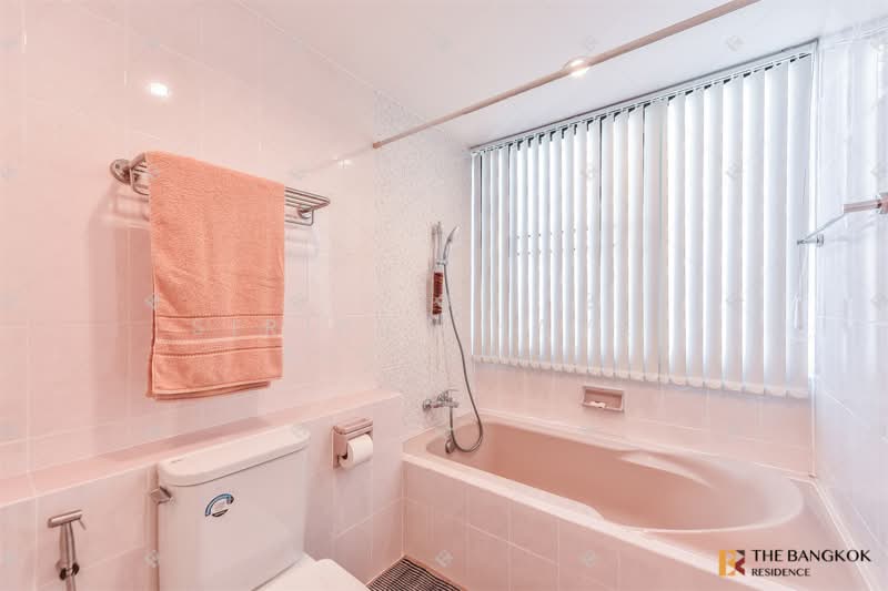 Prime Mansion One, Bangkok, Soi Sukhumvit 31, Khlongtoei Nua, Watthana, Bangkok, 3 Bedrooms, 248 sqm, Condo For Sale, by Sirirut Havee Akehurst, 500254063 - DDproperty.com