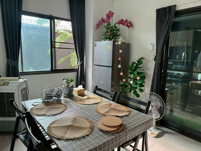 Verve Rama 9, Bangkok, Kanchanaphisek Road, Saphan Sung, Saphan Sung, Bangkok, 3 Bedrooms, 143 sqm, Townhouse For Sale, by Tanaporn Phumvilairak, 500254065 - DDproperty.com