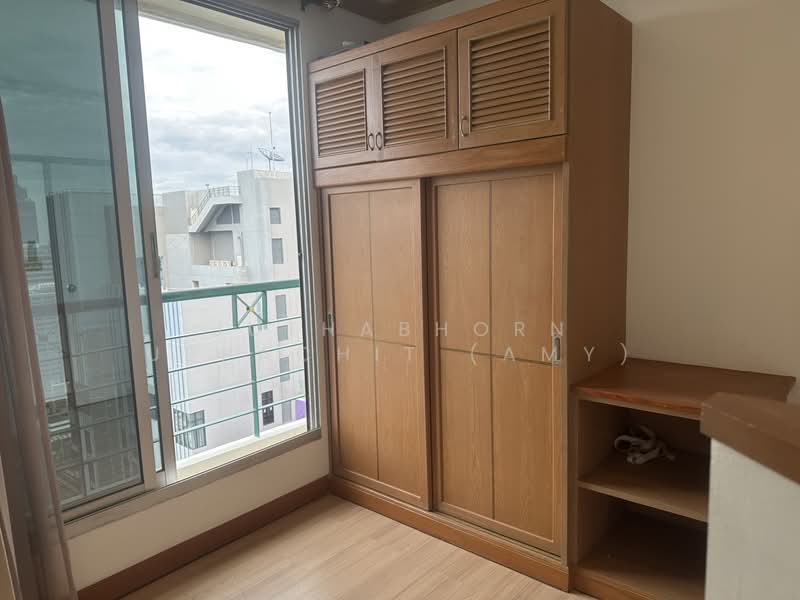 Sathorn House, Bangkok, Sathorn, Silom, Bang Rak, Bangkok, 2 Bedrooms, 65 sqm, Condo For Rent, by Juthabhorn Uppachit (Amy), 500254070 - DDproperty.com