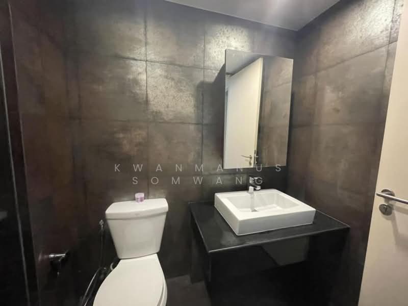 Voque Sukhumvit 16, Bangkok, Soi Sukhumvit 16, Khlong Toei, Khlong Toei, Bangkok, 1 Bedroom, 48 sqm, Condo For Sale, by Kwanmanus Somwang, 500254165 - DDproperty.com