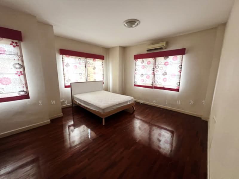 Setthasiri Wongwaen-Sukhaphiban 2, Bangkok, Serithai Road, Khan Na Yao, Khan Na Yao, Bangkok, 3 Bedrooms, 180 sqm, Single Detached House For Rent, by นัฐพงค์ มณีอัครเนตร, 500254171 - DDproperty.com