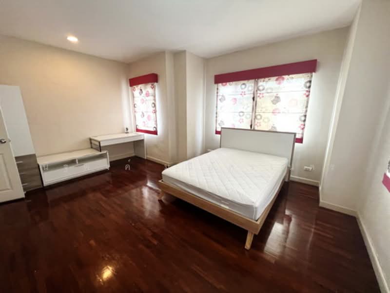 Setthasiri Wongwaen-Sukhaphiban 2, Bangkok, Serithai Road, Khan Na Yao, Khan Na Yao, Bangkok, 3 Bedrooms, 180 sqm, Single Detached House For Rent, by นัฐพงค์ มณีอัครเนตร, 500254171 - DDproperty.com