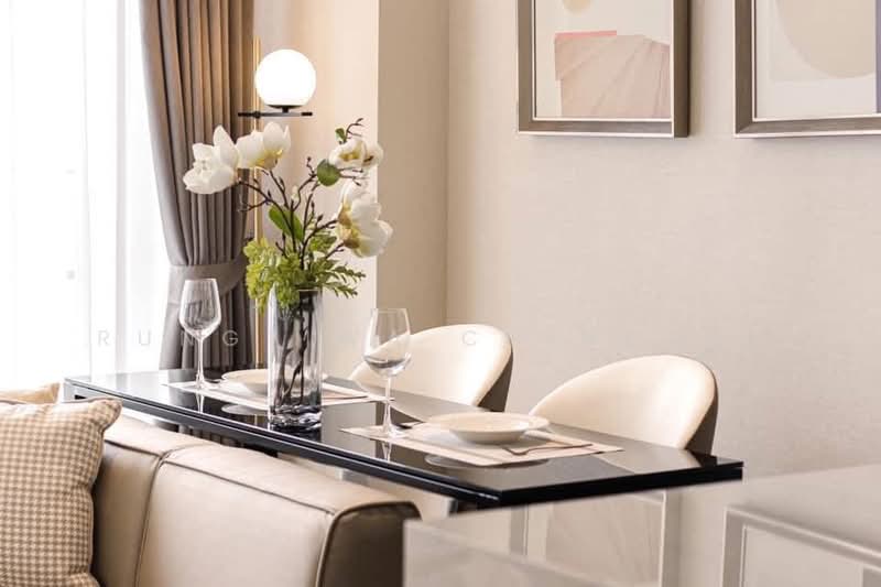 The Esse Asoke, Bangkok, 333 Soi Sukhumvit 21, Sukhumvit Road, Khlongtoei Nua, Watthana, Bangkok, 1 Bedroom, 47 sqm, Condo For Rent, by Rungtiwa Chinchai, 500254192 - DDproperty.com