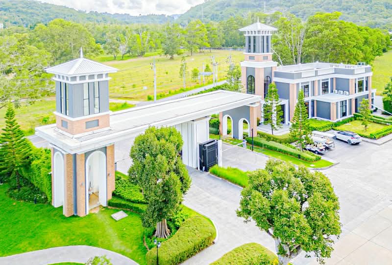 For Rent - Crown Estate Dulwich Road : คราวน์ เอสเตท ดัลลิช โร๊ด, Phuket