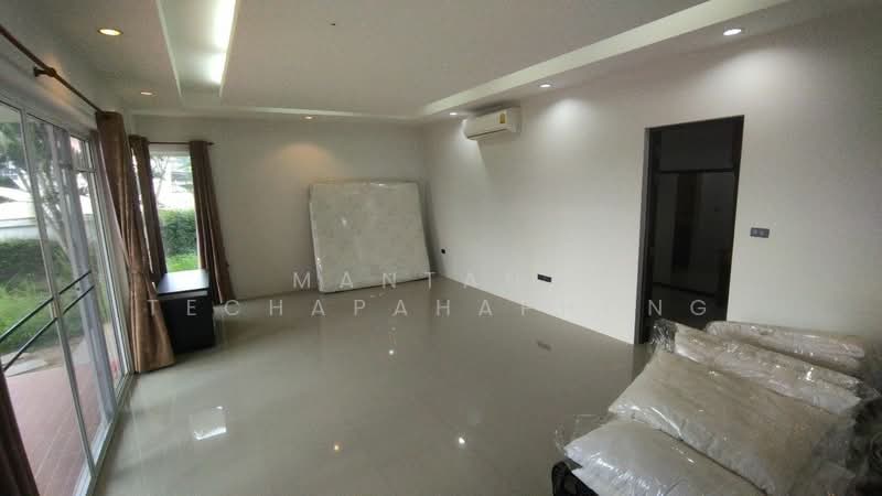 3-BR Villa, Prachuap Khiri Khan, Thap Tai, Hua Hin, Prachuap Khiri Khan, 3 Bedrooms, 200 sqm, Villa For Rent, by Mantana Techapahaphong, 500254321 - DDproperty.com