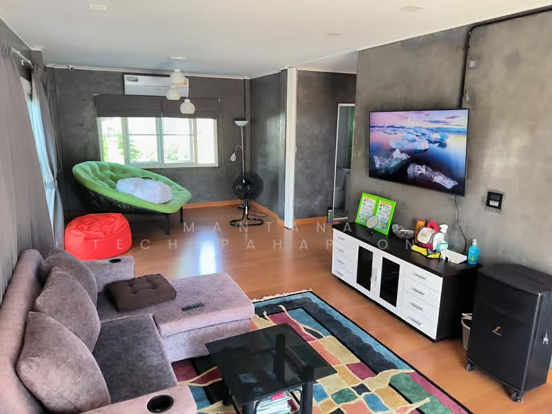 4-BR House, Prachuap Khiri Khan, Thap Tai, Hua Hin, Prachuap Khiri Khan, 4 Bedrooms, 300 sqm, Single Detached House For Rent, by Mantana Techapahaphong, 500254328 - DDproperty.com