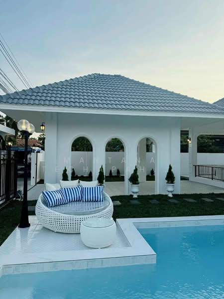 undefined, Chon Buri (Pattaya), Nong Pru, Bang Lamung (Pattaya), Chon Buri (Pattaya), 3 Bedrooms, 204 sqm, Villa For Rent, by Mantana Techapahaphong, 500254330 - DDproperty.com