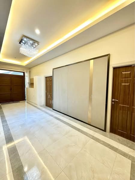 6-BR House, Chon Buri (Pattaya), Huai Yai, Bang Lamung (Pattaya), Chon Buri (Pattaya), 6 Bedrooms, 295 sqm, Single Detached House For Rent, by Mantana Techapahaphong, 500254333 - DDproperty.com