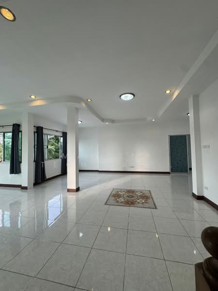 3-BR House, Chon Buri (Pattaya), Na Chom Thian, Sattahip, Chon Buri (Pattaya), 3 Bedrooms, 204 sqm, Single Detached House For Rent, by Mantana Techapahaphong, 500254343 - DDproperty.com