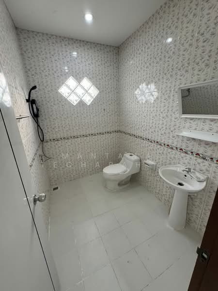 3-BR House, Chon Buri (Pattaya), Na Chom Thian, Sattahip, Chon Buri (Pattaya), 3 Bedrooms, 204 sqm, Single Detached House For Rent, by Mantana Techapahaphong, 500254343 - DDproperty.com