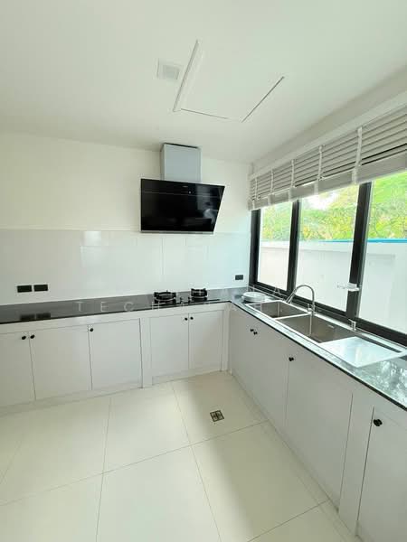 6-BR House, Chon Buri (Pattaya), Bang Lamung, Bang Lamung (Pattaya), Chon Buri (Pattaya), 6 Bedrooms, 587 sqm, Single Detached House For Rent, by Mantana Techapahaphong, 500254357 - DDproperty.com