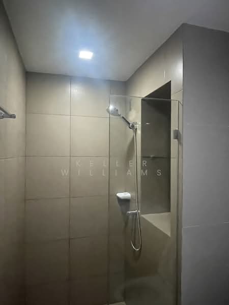 Rich Park @ Triple Station, Bangkok, 591 Srinakarin Road, Suan Luang, Suan Luang, Bangkok, 1 Bedroom, 27 sqm, Condo For Rent, by Keller Williams, 500254370 - DDproperty.com