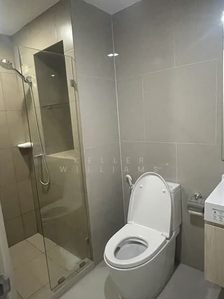 Rich Park @ Triple Station, Bangkok, 591 Srinakarin Road, Suan Luang, Suan Luang, Bangkok, 1 Bedroom, 27 sqm, Condo For Rent, by Keller Williams, 500254370 - DDproperty.com