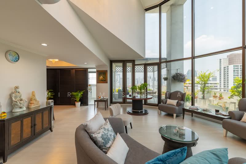 Supalai Place Sukhumvit 39, Bangkok, 175-179 Soi Sukhumvit 39 Sukhumvit Road, Khlong Tan Nua, Watthana, Bangkok, 4 Bedrooms, 409 sqm, Condo For Rent, by Miriam Sae-tan, 500254402 - DDproperty.com