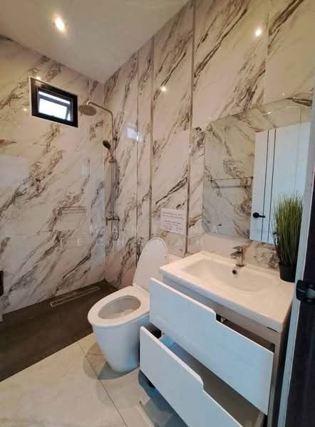 4-BR Villa, Chon Buri (Pattaya), Huai Yai, Bang Lamung (Pattaya), Chon Buri (Pattaya), 4 Bedrooms, 382 sqm, Villa For Rent, by Mantana Techapahaphong, 500254406 - DDproperty.com