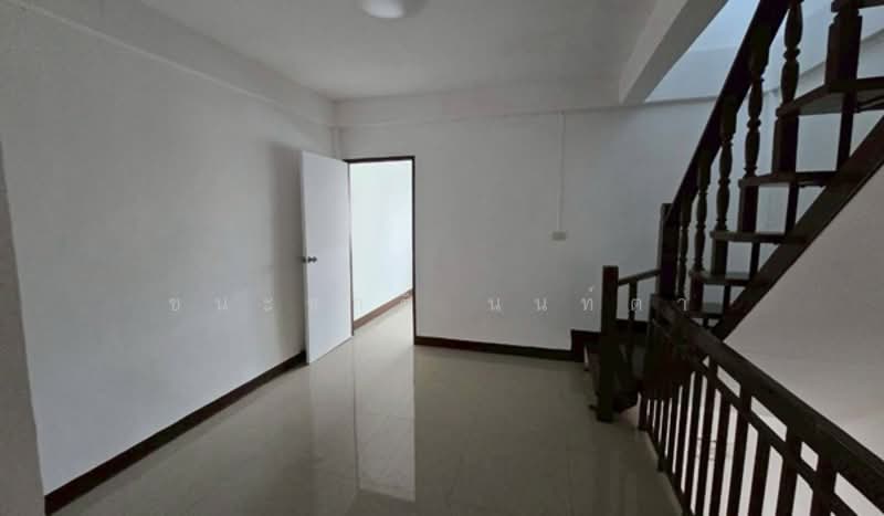 มณฑาทิพย์ 2, Samut Prakan, Samrong Nua, Muang Samut Prakarn, Samut Prakan, 2 Bedrooms, 64 sqm, Townhouse For Sale, by ชนะชาติ นนท์ตา, 500254414 - DDproperty.com