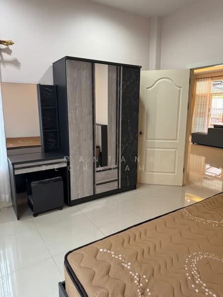 undefined, Chon Buri (Pattaya), Nong Pla Lai, Bang Lamung (Pattaya), Chon Buri (Pattaya), 3 Bedrooms, 296 sqm, Single Detached House For Rent, by Mantana Techapahaphong, 500254427 - DDproperty.com