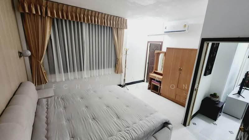 3-BR House, Chon Buri (Pattaya), Nong Pru, Bang Lamung (Pattaya), Chon Buri (Pattaya), 3 Bedrooms, 204 sqm, Single Detached House For Rent, by Mantana Techapahaphong, 500254453 - DDproperty.com