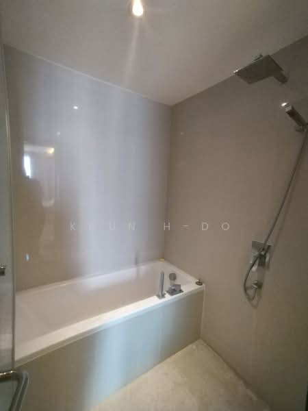 H Sukhumvit 43, Bangkok, 28 Sukhumvit 34 Road, Khlong Tan Nua, Watthana, Bangkok, 1 Bedroom, 38 sqm, Condo For Sale, by KHUN H-DO, 500254461 - DDproperty.com