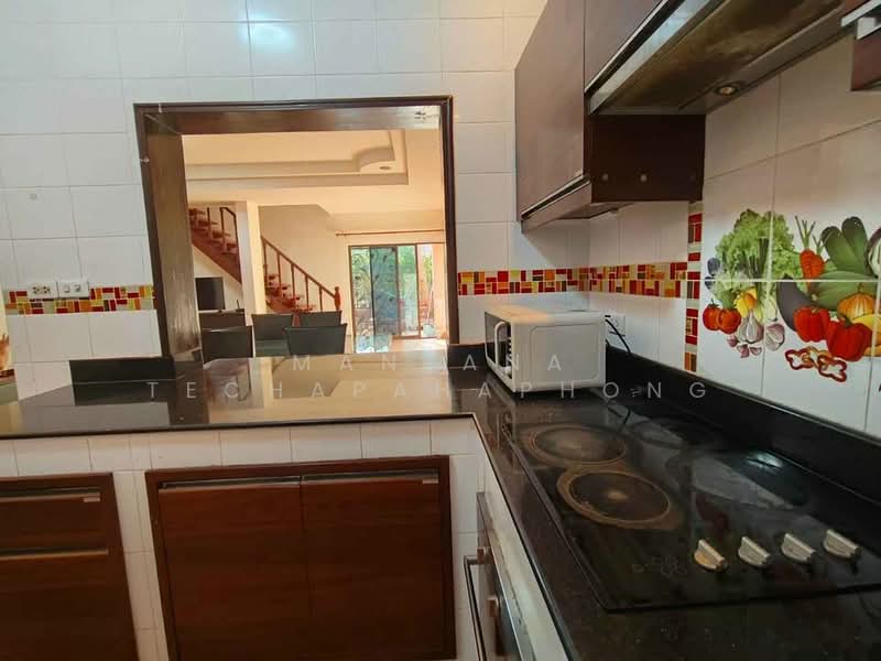 undefined, Chon Buri (Pattaya), Na Kloe, Bang Lamung (Pattaya), Chon Buri (Pattaya), 5 Bedrooms, 410 sqm, Single Detached House For Rent, by Mantana Techapahaphong, 500254463 - DDproperty.com