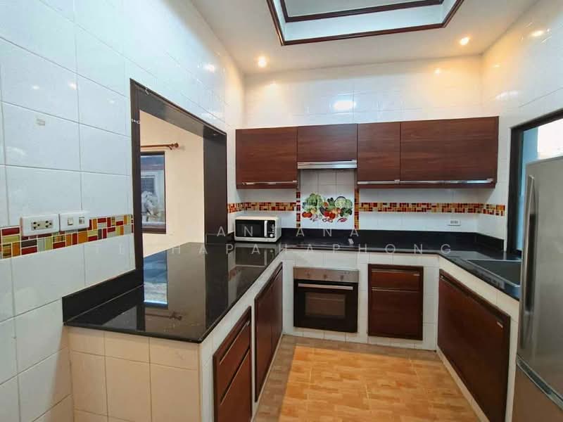 undefined, Chon Buri (Pattaya), Na Kloe, Bang Lamung (Pattaya), Chon Buri (Pattaya), 5 Bedrooms, 410 sqm, Single Detached House For Rent, by Mantana Techapahaphong, 500254463 - DDproperty.com