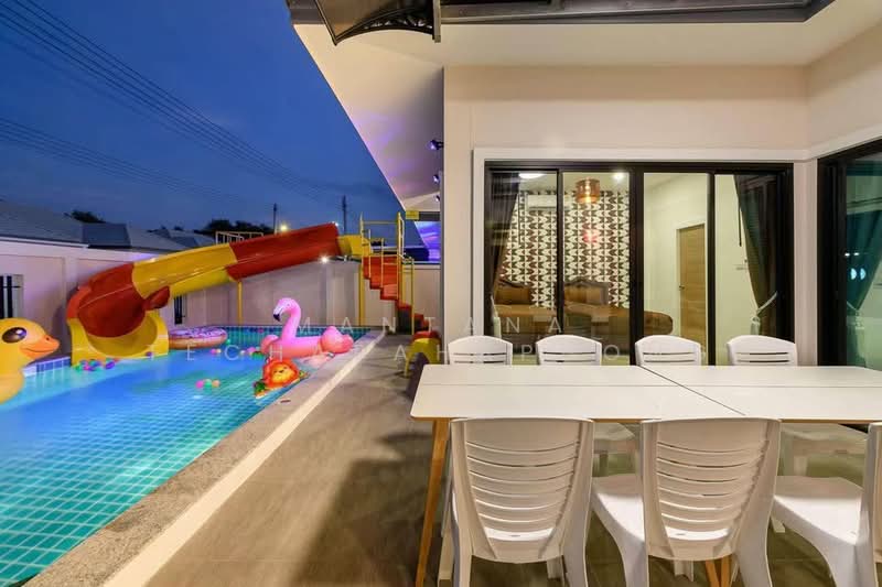 3-BR House, Prachuap Khiri Khan, Hua Hin, Hua Hin, Prachuap Khiri Khan, 3 Bedrooms, 204 sqm, Single Detached House For Rent, by Mantana Techapahaphong, 500254478 - DDproperty.com