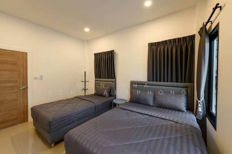 3-BR House, Prachuap Khiri Khan, Hua Hin, Hua Hin, Prachuap Khiri Khan, 3 Bedrooms, 204 sqm, Single Detached House For Rent, by Mantana Techapahaphong, 500254478 - DDproperty.com