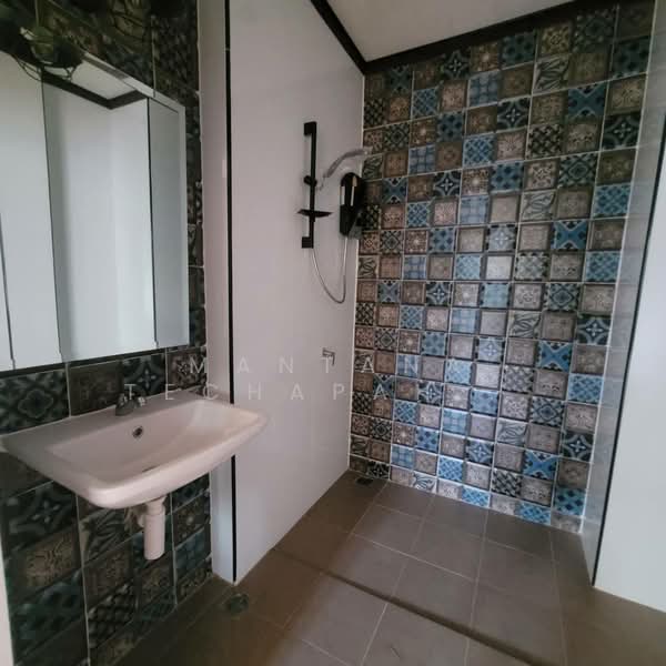 undefined, Prachuap Khiri Khan, Nong Kae, Hua Hin, Prachuap Khiri Khan, 5 Bedrooms, 400 sqm, Single Detached House For Sale, by Mantana Techapahaphong, 500254480 - DDproperty.com