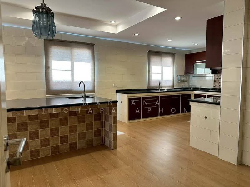 The Boulevard Sriracha, Chon Buri (Pattaya), Sriracha-Nongyaibu Road, Surasak, Si Racha, Chon Buri (Pattaya), 5 Bedrooms, 400 sqm, Single Detached House For Rent, by Mantana Techapahaphong, 500254494 - DDproperty.com