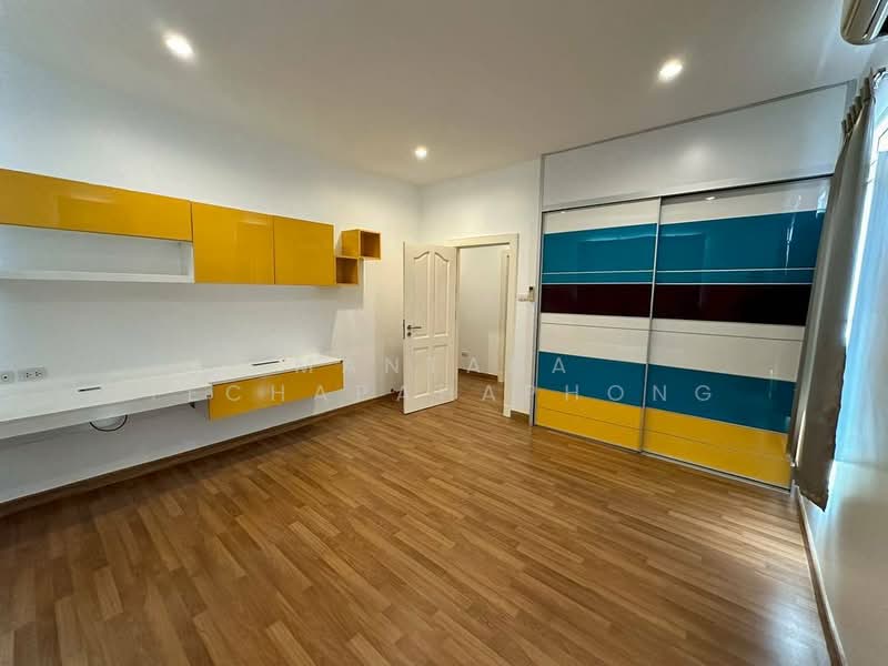 The Boulevard Sriracha, Chon Buri (Pattaya), Sriracha-Nongyaibu Road, Surasak, Si Racha, Chon Buri (Pattaya), 5 Bedrooms, 400 sqm, Single Detached House For Rent, by Mantana Techapahaphong, 500254494 - DDproperty.com