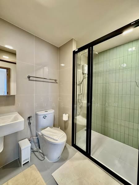 FLO by Sansiri, Bangkok, Somdet Chaopraya Road, Khlong San, Khlong San, Bangkok, 2 Bedrooms, 64 sqm, Condo For Rent, by Suchira Teshasamphan, 500254516 - DDproperty.com