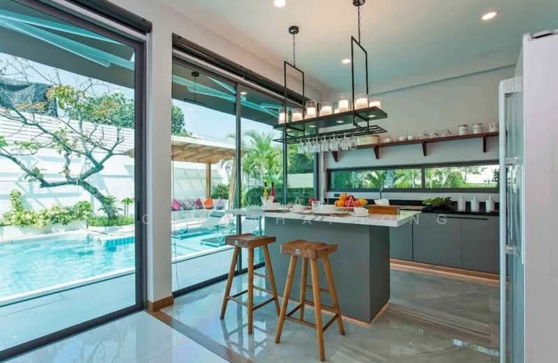 4-BR Villa, Chon Buri (Pattaya), Nong Pru, Bang Lamung (Pattaya), Chon Buri (Pattaya), 4 Bedrooms, 380 sqm, Villa For Rent, by Mantana Techapahaphong, 500254531 - DDproperty.com