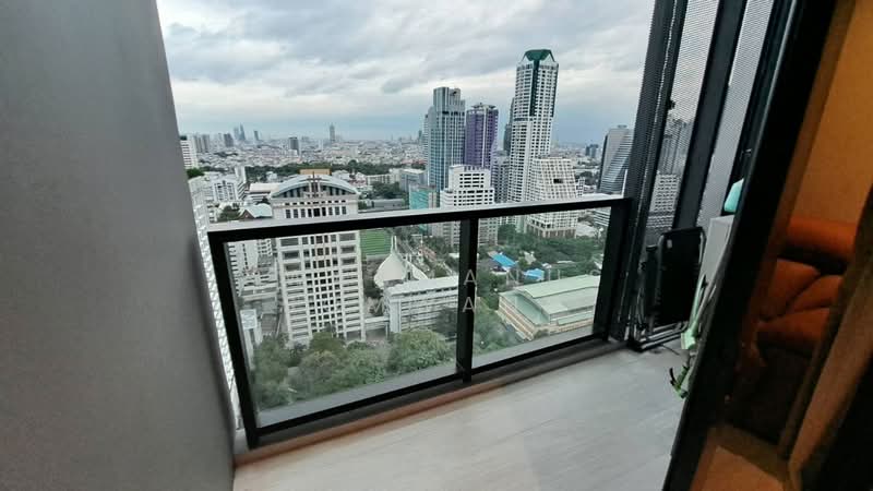 The Lofts Silom, Bangkok, Pramuan Road, Silom, Bang Rak, Bangkok, 1 Bedroom, 50 sqm, Condo For Sale, by Kwanmanus Somwang, 500254548 - DDproperty.com