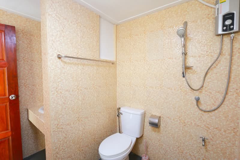 Sri Thawee Mansion, Chiang Mai, Thung Hotel Soi 1, Nong Pa Krang, Muang Chiang Mai, Chiang Mai, Studio, 30 sqm, Apartment For Sale, by คุณ รุ่งทิพย์, 500254567 - DDproperty.com