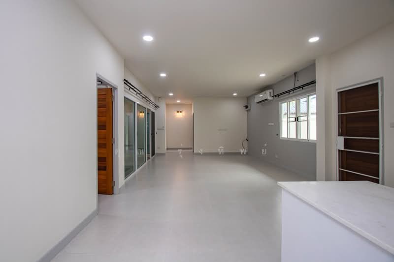 Baan Wang Tan, Chiang Mai, Mae Hia, Muang Chiang Mai, Chiang Mai, 3 Bedrooms, 120 sqm, Villa For Sale, by คุณ รุ่งทิพย์, 500254576 - DDproperty.com