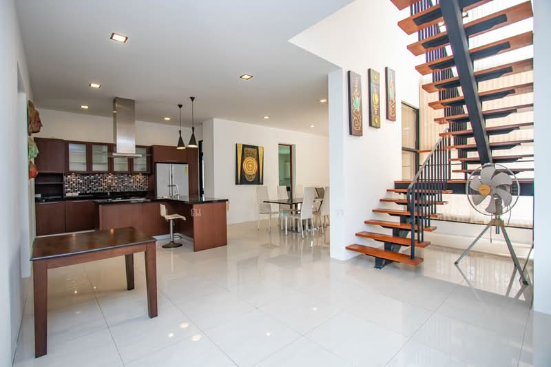 Contemporary 3 bedroom Pool Villa for Sale in Mae Rim, Chiang Mai, Rim Nua, Mae Rim, Chiang Mai, 3 Bedrooms, 335 sqm, Villa For Sale, by คุณ รุ่งทิพย์, 500254596 - DDproperty.com