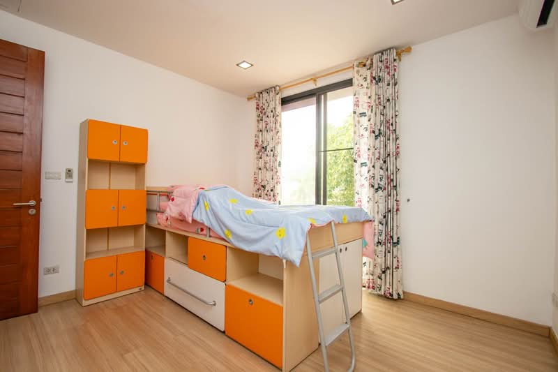 ขาย - ขายวิลล่าพร้อมสระว่ายน้ำส่วนตัว 3 ห้องนอนสไตล์ร่วมสมัย ในแม่ริม, เชียงใหม่