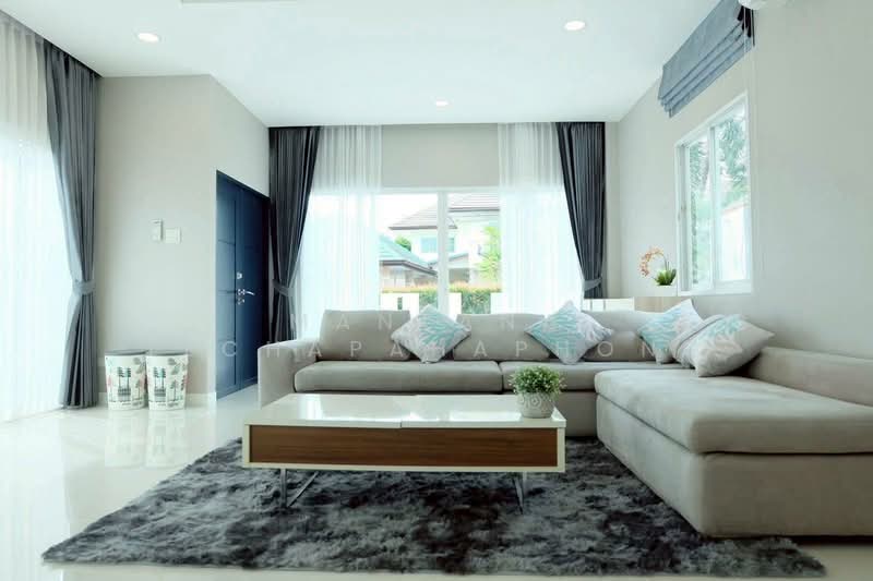 undefined, Chon Buri (Pattaya), Nong Pru, Bang Lamung (Pattaya), Chon Buri (Pattaya), 3 Bedrooms, 270 sqm, Villa For Rent, by Mantana Techapahaphong, 500254599 - DDproperty.com