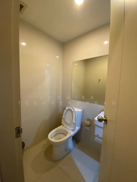 Life Asoke, Bangkok, Asoke-Dindang Road, Bang Kapi, Huai Khwang, Bangkok, 2 Bedrooms, 54 sqm, Condo For Rent, by Suchira Teshasamphan, 500254601 - DDproperty.com