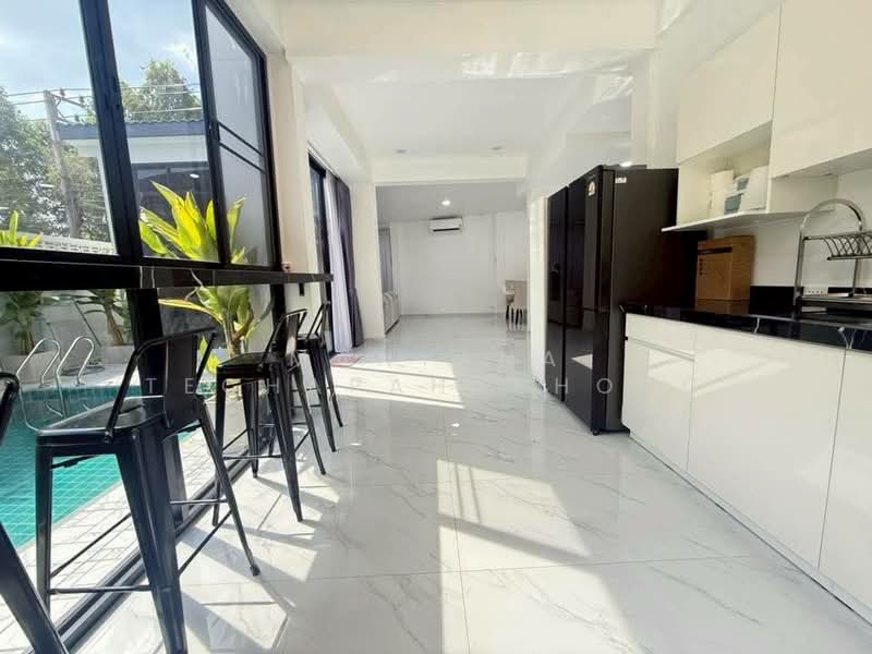 undefined, Chon Buri (Pattaya), Nong Pru, Bang Lamung (Pattaya), Chon Buri (Pattaya), 4 Bedrooms, 200 sqm, Single Detached House For Rent, by Mantana Techapahaphong, 500254604 - DDproperty.com