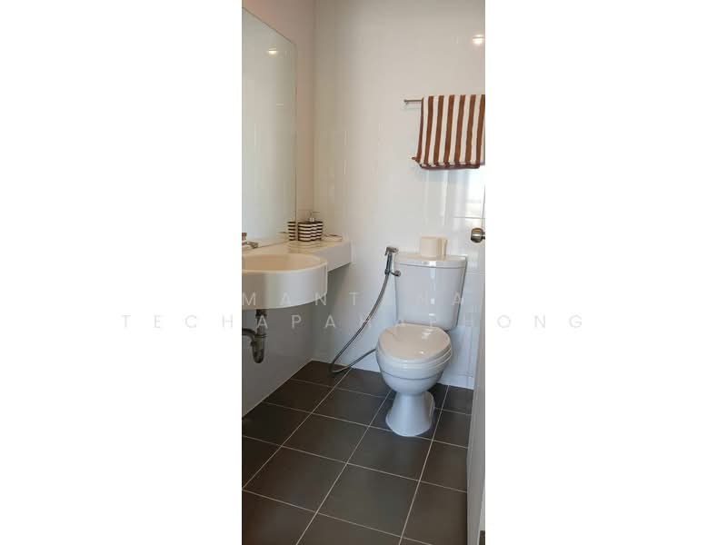 Lumpini Seaview Jomtien, Chon Buri (Pattaya), Jomtien Saisong Road, Nong Pru, Bang Lamung (Pattaya), Chon Buri (Pattaya), 1 Bedroom, 26 sqm, Condo For Sale, by Mantana Techapahaphong, 500254702 - DDproperty.com