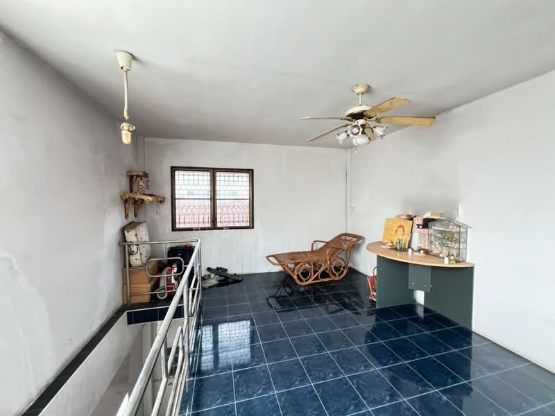 รัตนโกสินทร์ 200 ปี, Pathum Thani, Prachathipat, Thanyaburi, Pathum Thani, 4 Bedrooms, 100 sqm, Single Detached House For Sale, by The Best Property บี, 500254710 - DDproperty.com