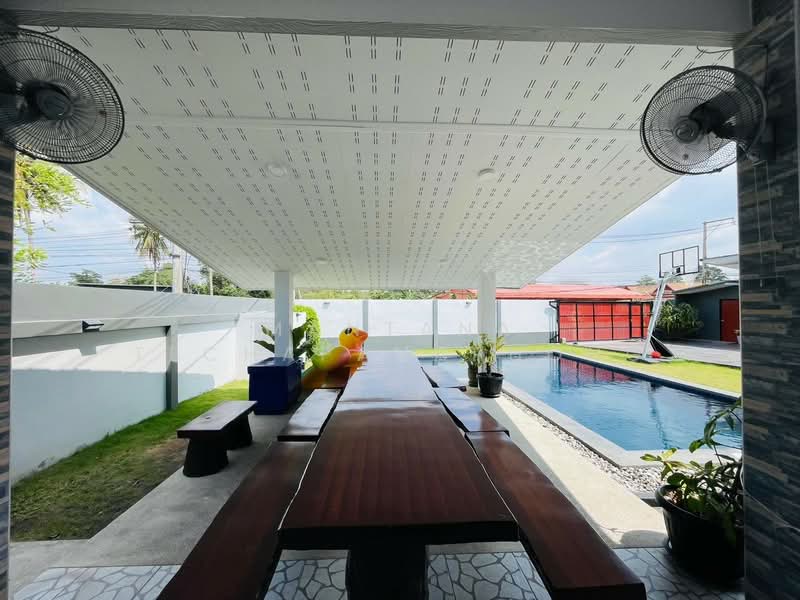 10-BR Villa, Chon Buri (Pattaya), Poong, Bang Lamung (Pattaya), Chon Buri (Pattaya), 10+ Bedrooms, 800 sqm, Villa For Rent, by Mantana Techapahaphong, 500254726 - DDproperty.com