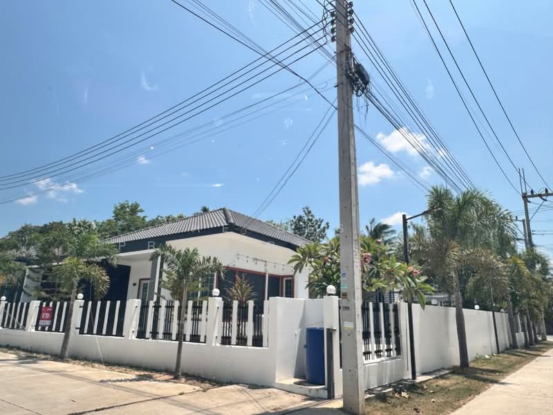หมู่บ้านสบายโฮม3 (Sabai Home3), ชลบุรี, โป่ง, บางละมุง, ชลบุรี, 120 ตร.ม., บ้านเดี่ยว ขาย, โดย The Best Property นก, 500254744 - DDproperty.com